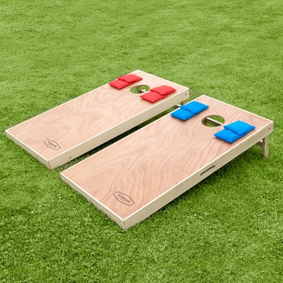 Harrier Cornhole Board Set