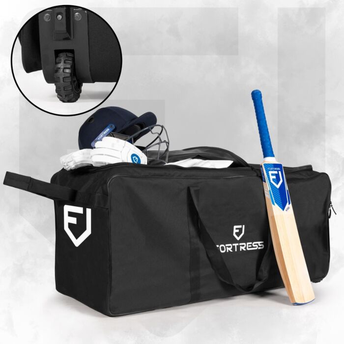 Team kit bag ideal for cricket clubs, schools and coaches