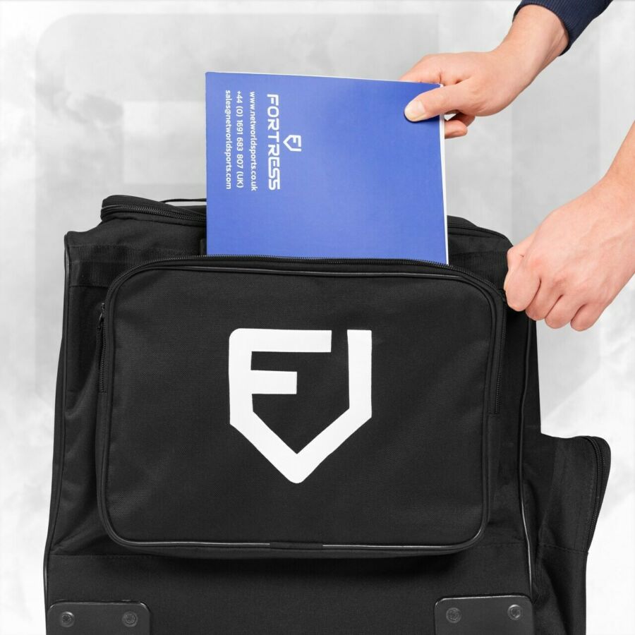 external zipper pocket for all your cricket essentials