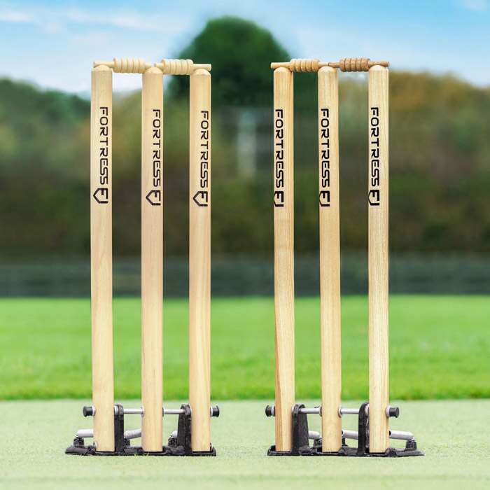 Senior Size Cricket Stumps | 100% Portable Cricket Stumps