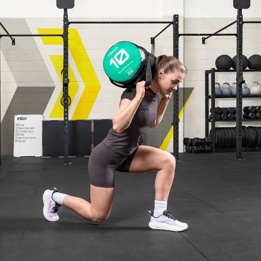 Lunge with a weighted Bag