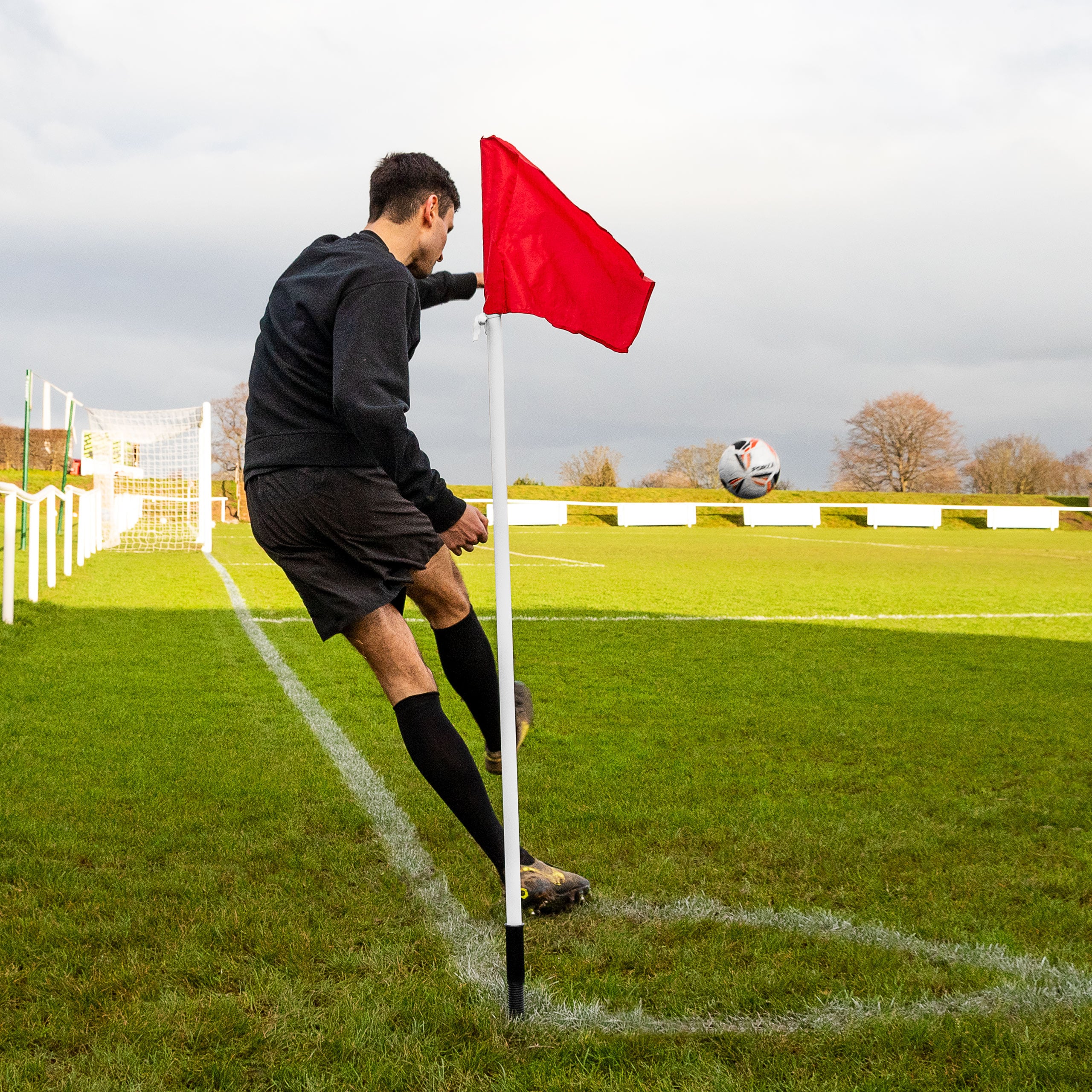 player taking a corner kick