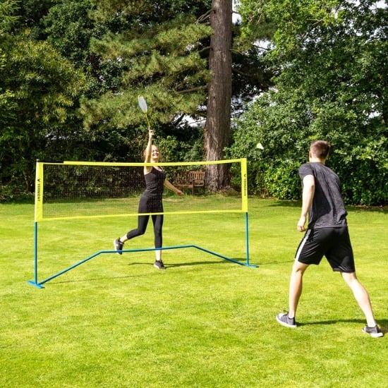 Badminton